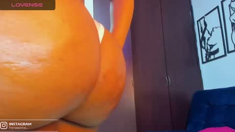 Snapshot of roxanasmiith chatting on 01.27.25 Roxxx Thee Stallion online show from 01.27.25