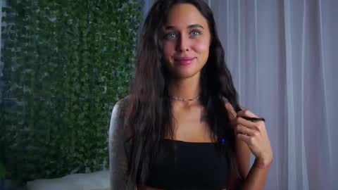 Anna Lokiss online show from 02.18.26