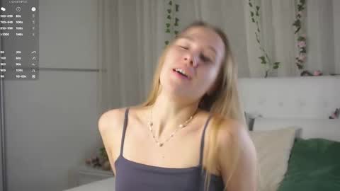 Snapshot of roxanelan chatting on 03.04.26 Anna Lokiss online show from 03.04.26