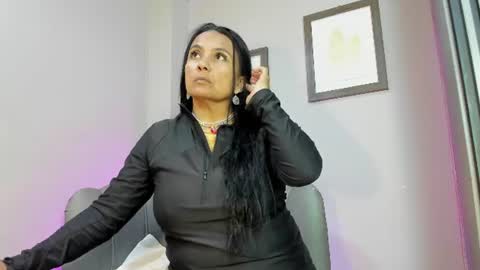  Roxanna  online show from 07.12.26
