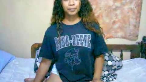 roxanne_98 online show from 03.07.25