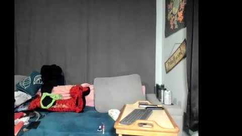 Snapshot of roxihazeleyes chatting on 03.05.26 roxihazeleyes online show from 03.05.26