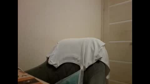 Snapshot of roxolanaa_sexy chatting on 03.16.26 ROXOLANAA SEXY online show from 03.16.26