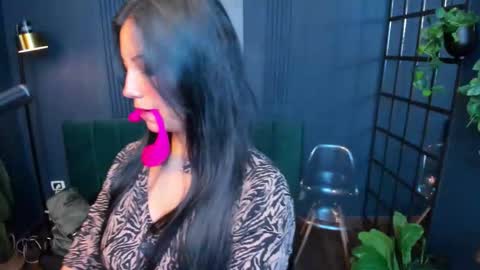 Roxy hell online show from 01.16.26