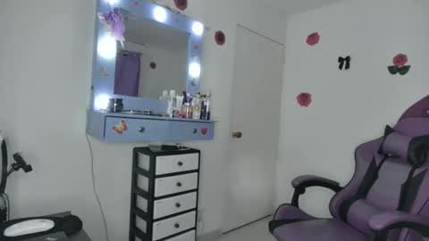 Roxy online show from 05.17.26