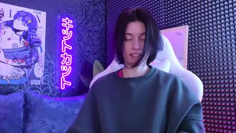 roxy_riot_ online show from 02.28.25