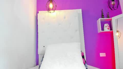 Snapshot of roxy_sexy69 chatting on 07.13.26 roxy_sexy69 online show from 07.13.26