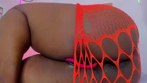 Snapshot of roxy_sexy69 chatting on 07.23.26 roxy_sexy69 online show from 07.23.26