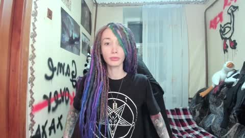 Roxy online show from 01.23.25