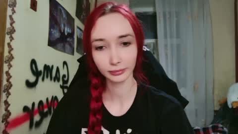 Snapshot of roxy_silver chatting on 07.14.26 Roxy online show from 07.14.26