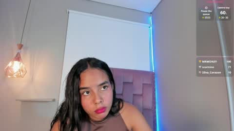 Snapshot of roxy_stone1 chatting on 04.23.26 roxy_stone1 online show from 04.23.26