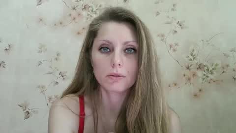 roxyfox18x01 online show from 03.17.26