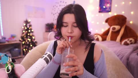 roxysuh online show from 12.18.24