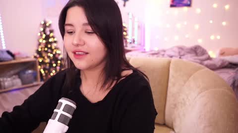 roxysuh online show from 12.19.24