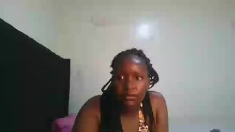 Snapshot of royal_goddes2 chatting on 06.16.26 royal_goddes2 online show from 06.16.26