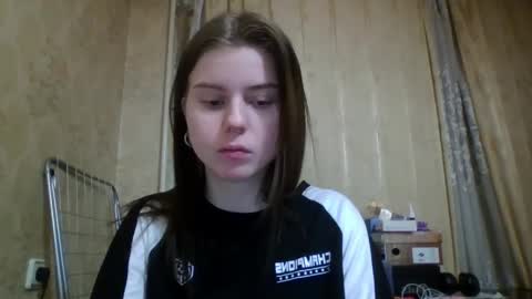 royalvelour online show from 05.30.26