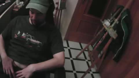 Snapshot of royer04 chatting on 09.15.25 royer04 online show from 09.15.25