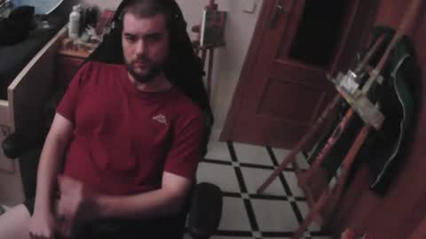 Snapshot of royer04 chatting on 09.30.25 royer04 online show from 09.30.25