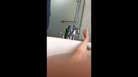 Snapshot of rsxxx130 chatting on 03.04.25 ireneTxCD online show from 03.04.25