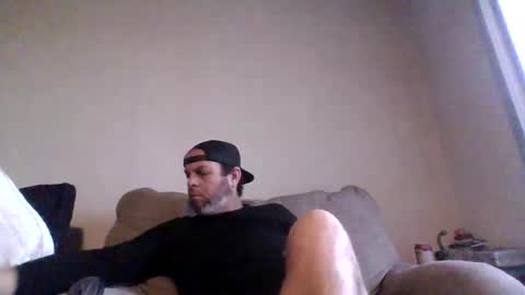 rubbingoneout714 online show from 12.04.25