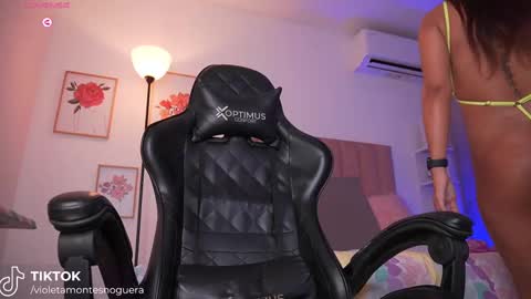 RubiOberli 9 INCH Guys my blue page is available now  online show from 09.14.25