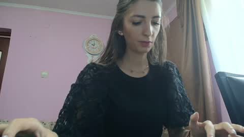 Snapshot of ruby_laroux chatting on 05.21.26 Ruby online show from 05.21.26