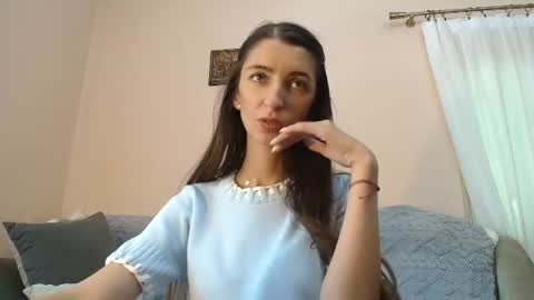 Snapshot of ruby_laroux chatting on 06.19.26 Ruby online show from 06.19.26