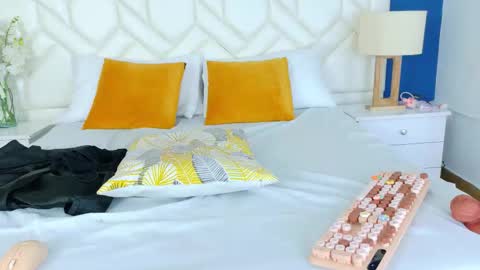 ruby_rogers_ online show from 01.15.26