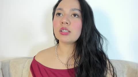 Snapshot of rubyhlowe chatting on 05.12.26 RUBY online show from 05.12.26