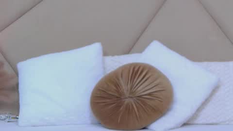 Snapshot of rubyluxee chatting on 02.25.25 Ruby Luxe online show from 02.25.25