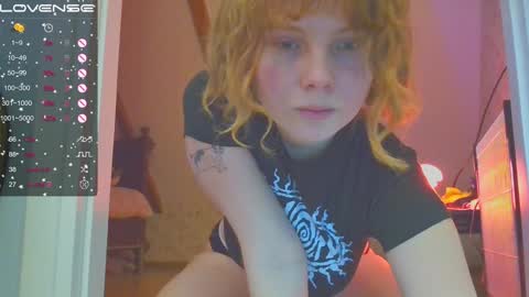 Snapshot of rubylynxxx chatting on 12.04.24 rubylynxxx online show from 12.04.24