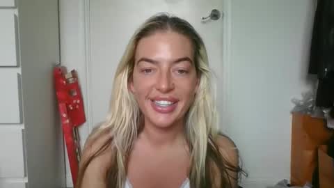 rubyredxxxoxxx online show from 12.14.24