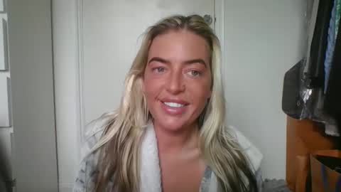 rubyredxxxoxxx online show from 01.04.25