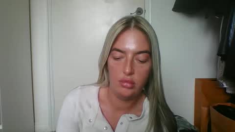 rubyredxxxoxxx online show from 02.15.25