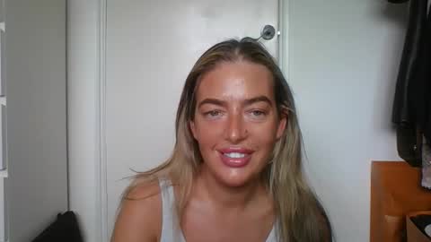 rubyredxxxoxxx online show from 10.09.25