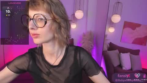 Snapshot of rubytwinkle chatting on 09.16.25 Ruby online show from 09.16.25