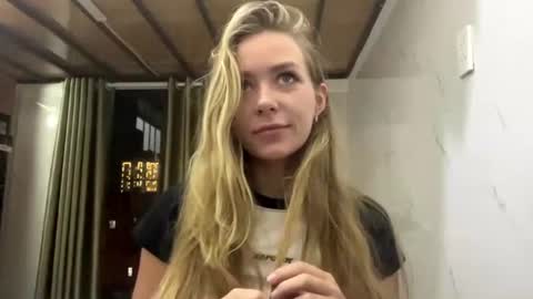 Snapshot of rudygartenmayer chatting on 06.23.26 KaY online show from 06.23.26