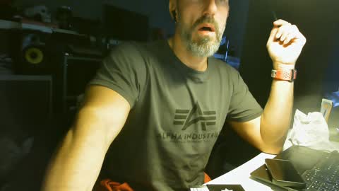 Chico que rico Caliente online show from 01.11.25