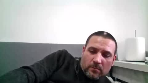 Snapshot of rul3ssuck chatting on 02.17.25 rul3ssuck online show from 02.17.25