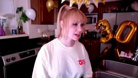 Lady online show from 05.10.26