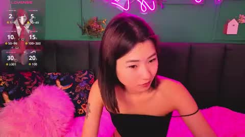 Snapshot of runi_asian chatting on 07.09.26 Runi online show from 07.09.26