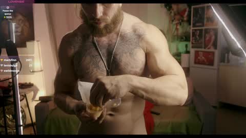 Snapshot of rusbigpaul chatting on 02.01.25 Paul online show from 02.01.25