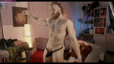 Snapshot of rusbigpaul chatting on 02.04.25 Paul online show from 02.04.25