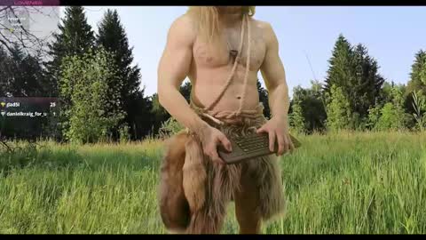 Snapshot of rusbigpaul chatting on 02.11.25 Paul online show from 02.11.25