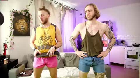 Snapshot of rusbigpaul chatting on 02.25.26 Paul online show from 02.25.26