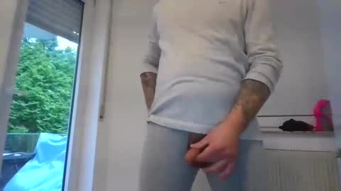 Snapshot of ruskinni1893 chatting on 12.16.24 Ruskinni online show from 12.16.24