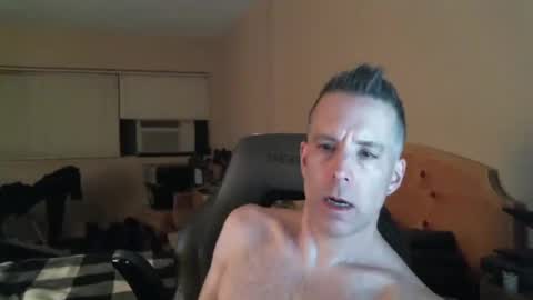 rustic_cuse_777 online show from 10.11.25