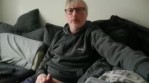 Snapshot of rusty69x chatting on 02.23.25 rusty69x online show from 02.23.25