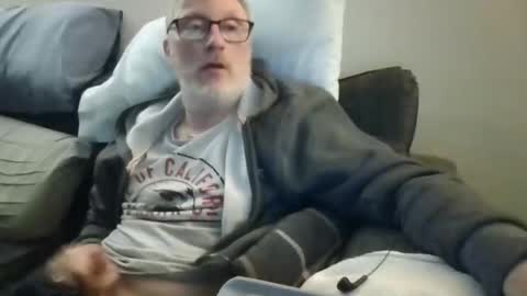 Snapshot of rusty69x chatting on 09.24.25 rusty69x online show from 09.24.25