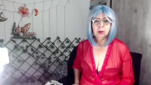 ruth_blue21 online show from 02.18.25